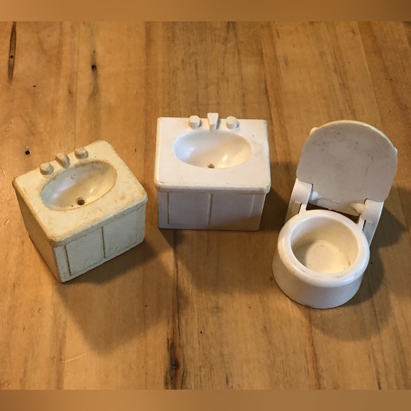 3/$40 Fisher Price Vintage Furniture - Picture 3 of 7